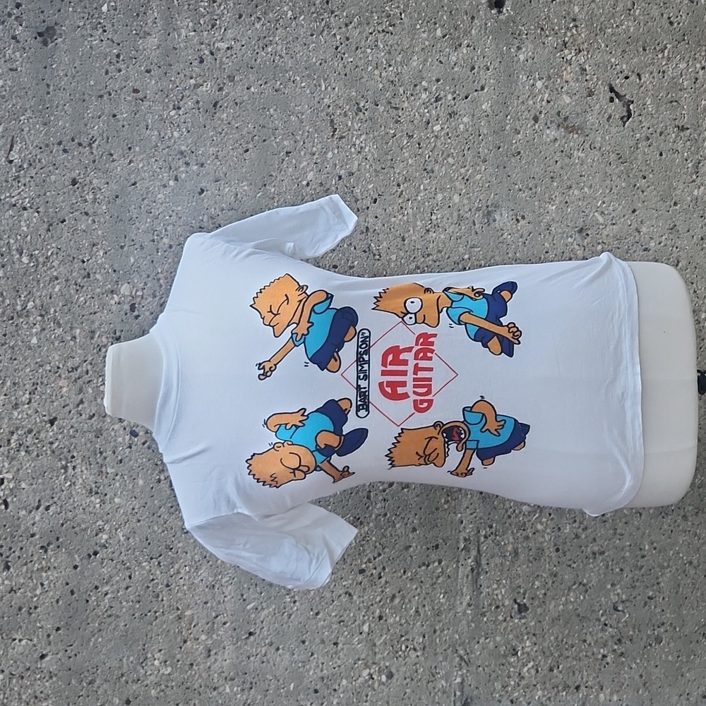 90s Bart Simpson t-shirt